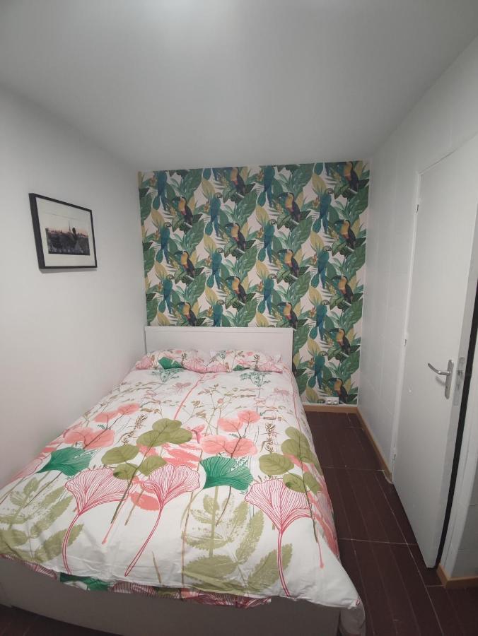 Auberge de jeunesse Réu-nid à Paris Extérieur photo